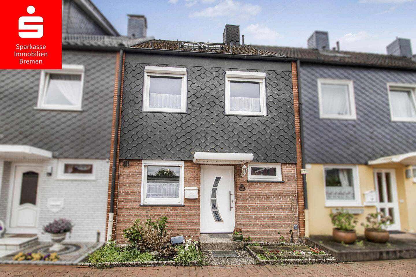 Bremen-Kattenesch: Reihenmittelhaus mit Garage in familienfreundlicher und ruhiger Wohnlage, 28277 Bremen (Kattenesch Kattenturm)