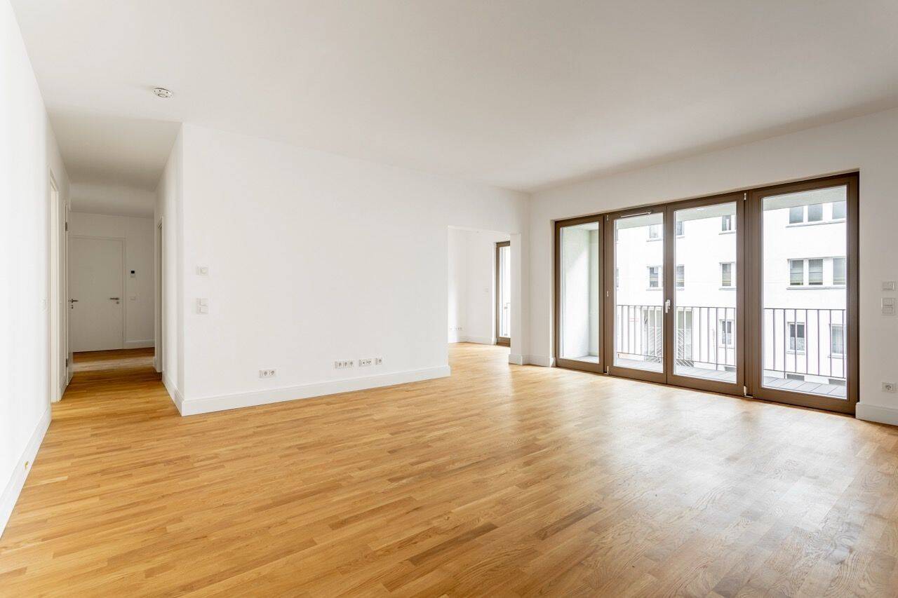 Exklusive 4-Zimmer-Wohnung im Erstbezug mit 2 Balkonen und Aufzug (Baujahr 2025) Akazienkiez – Winterfeldplatz – 10781 Berlin – Bild 1 von 1