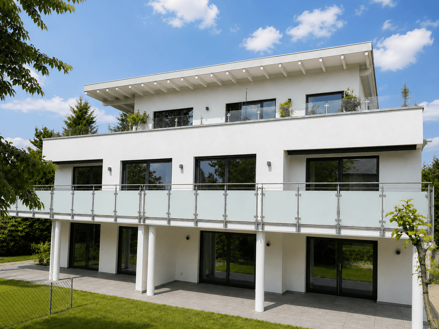 Penthouse-Traum in absoluter Ruhelage – 151 m² Wohnen, 126 m² Himmel und Blick bis zu den Vogesen, 75334 Straubenhardt