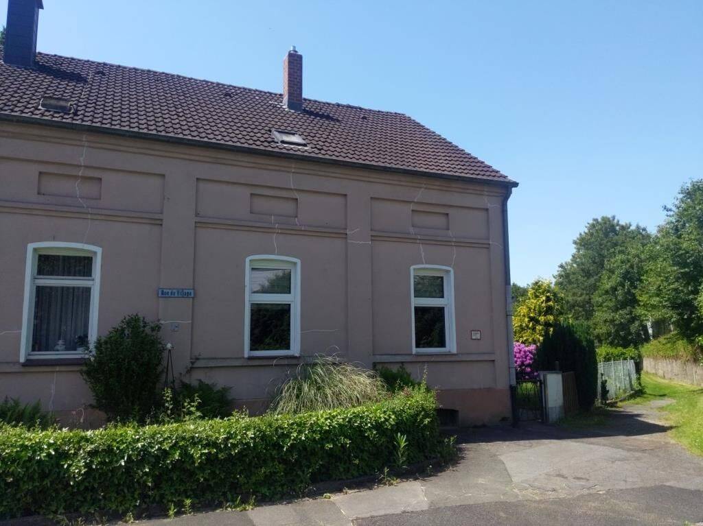 ** Bezugsfreie Doppelhaushälfte mit tollem Südgrundstück **, 44359 Dortmund