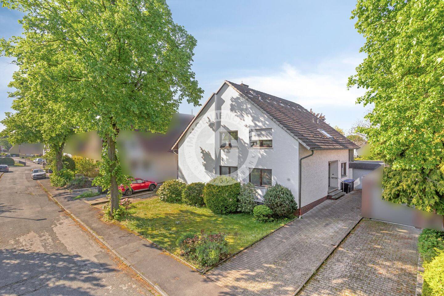 Großzügiges Zweifamilienhaus mit zwei Garagen und Traumgarten in exklusiver Lage von Hamm-Rhynern, 59069 Hamm