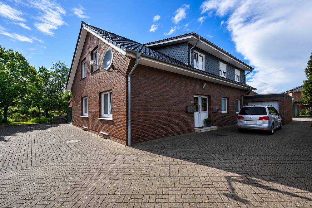 Provisionsfrei! Top gepflegtes Mehrfamilienhaus in 1 A-Lage in Friesoythe, 26169 Friesoythe