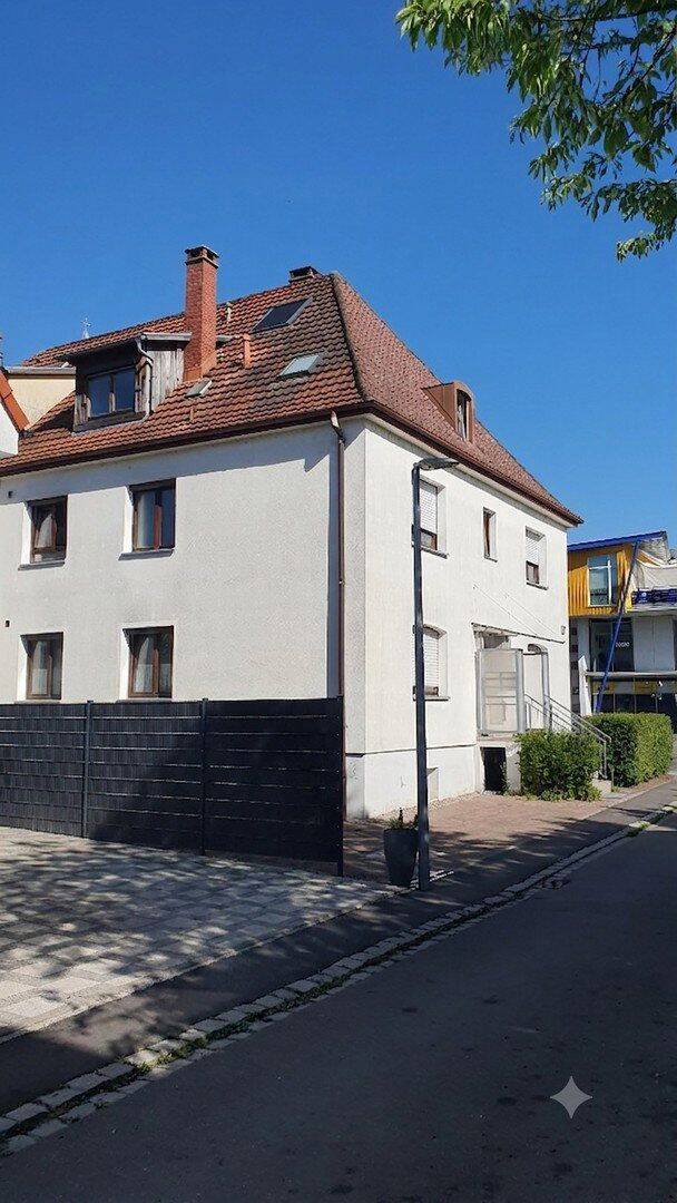 Charmante 2,5-Zimmer-Wohnung in zentraler Lage von Friedrichshafen, 88046 Friedrichshafen