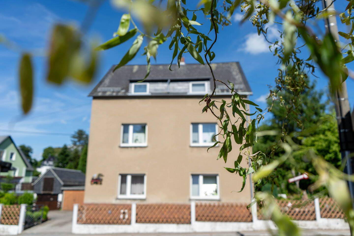 Ihr eigenes Reich – und die Zugfahrt, die es zum Leben erweckt, 9232 Hartmannsdorf