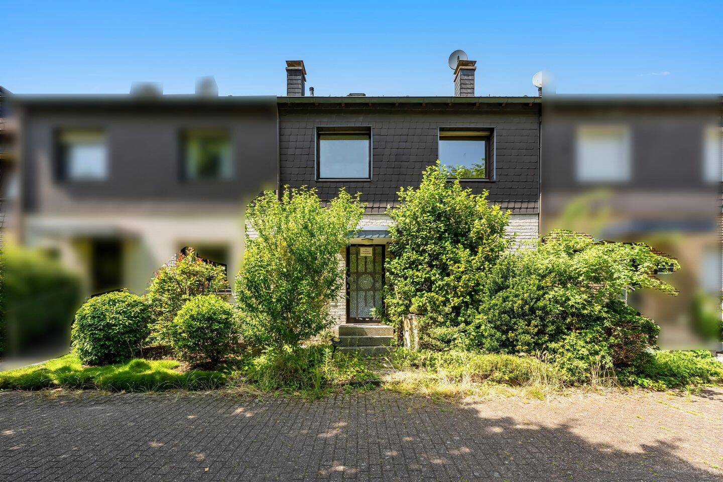 Charmantes Reihenmittelhaus in familienfreundlicher Wohnlage von Oberhausen-Holten, 46147 Oberhausen (Alsfeld Holten Schmachtendorf Sterkrade-Nord)