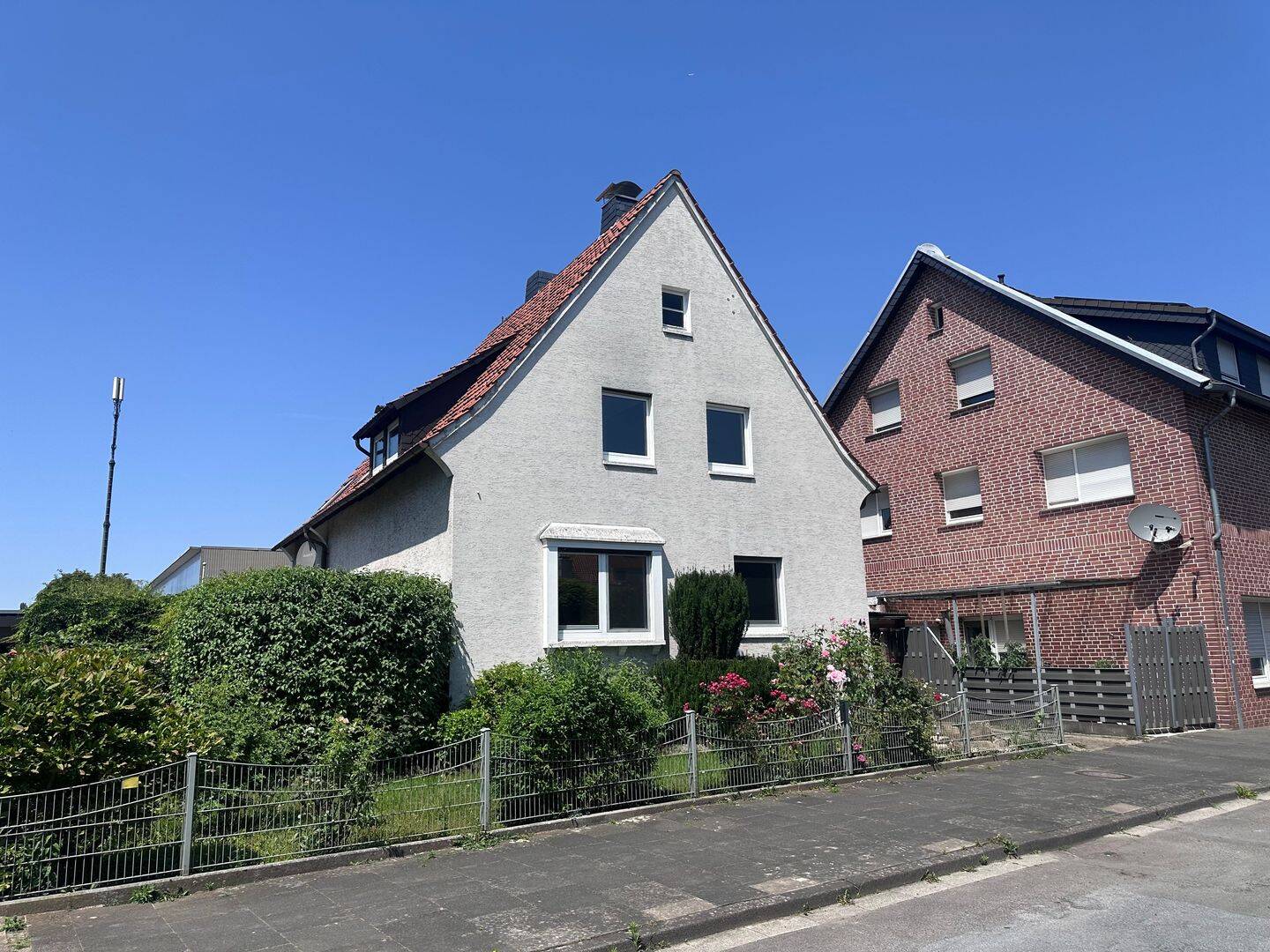500 Meter von der Fußgängerzone entfernt befindet sich dieses Einfamilienhaus…, 32257 Bünde