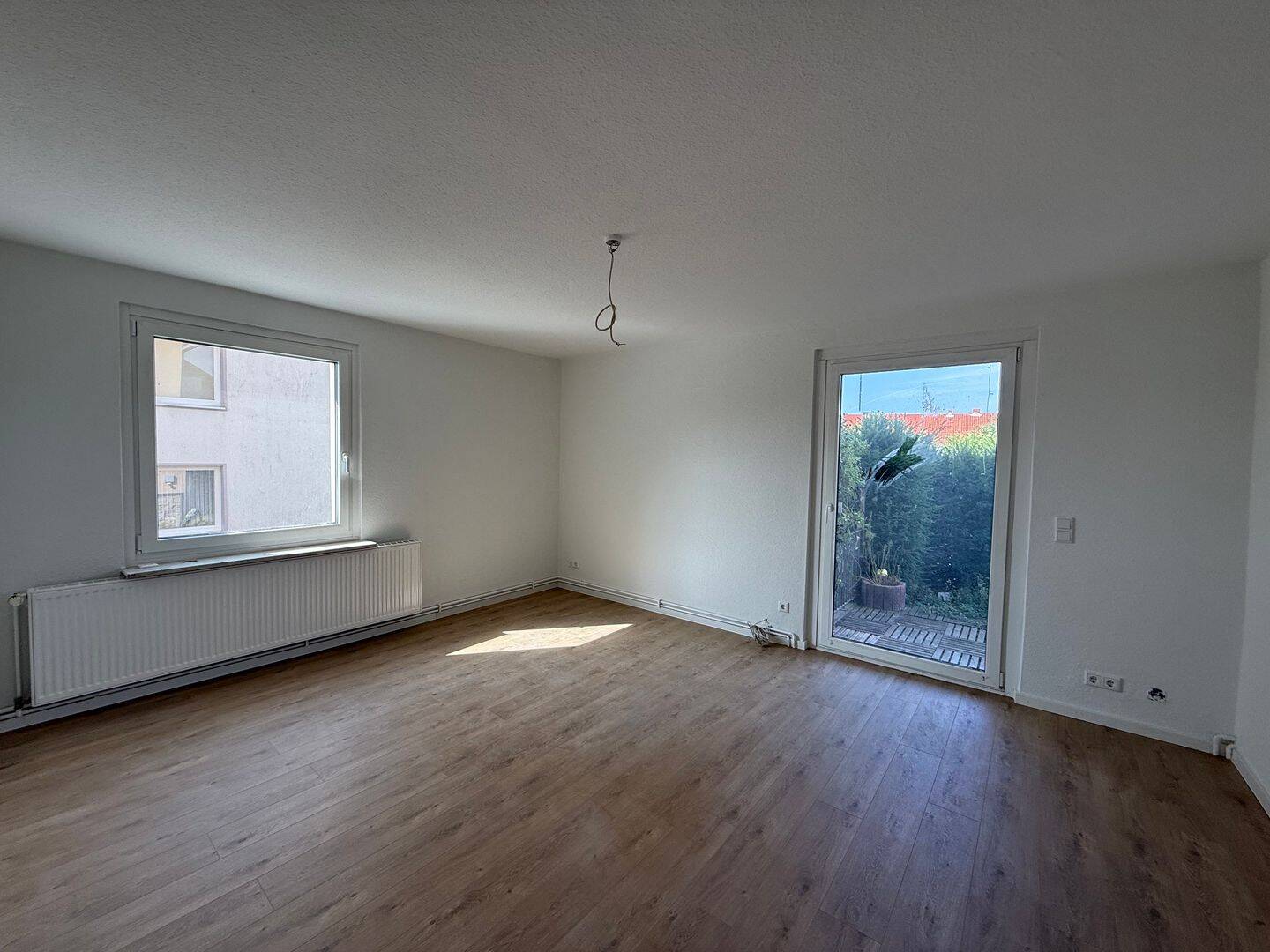 Frisch sanierte 4-Zimmer Wohnung mit Garage zu vermieten – 38300 Wolfenbüttel – Bild 1 von 1