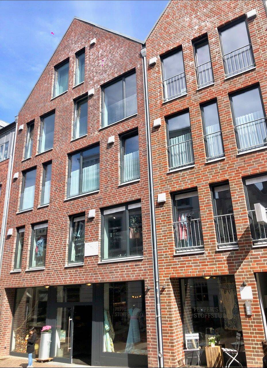 Wunderschöne 2- Zimmer Wohnung mit Balkon in zentraler Lage von Stade zu vermieten, 21682 Stade