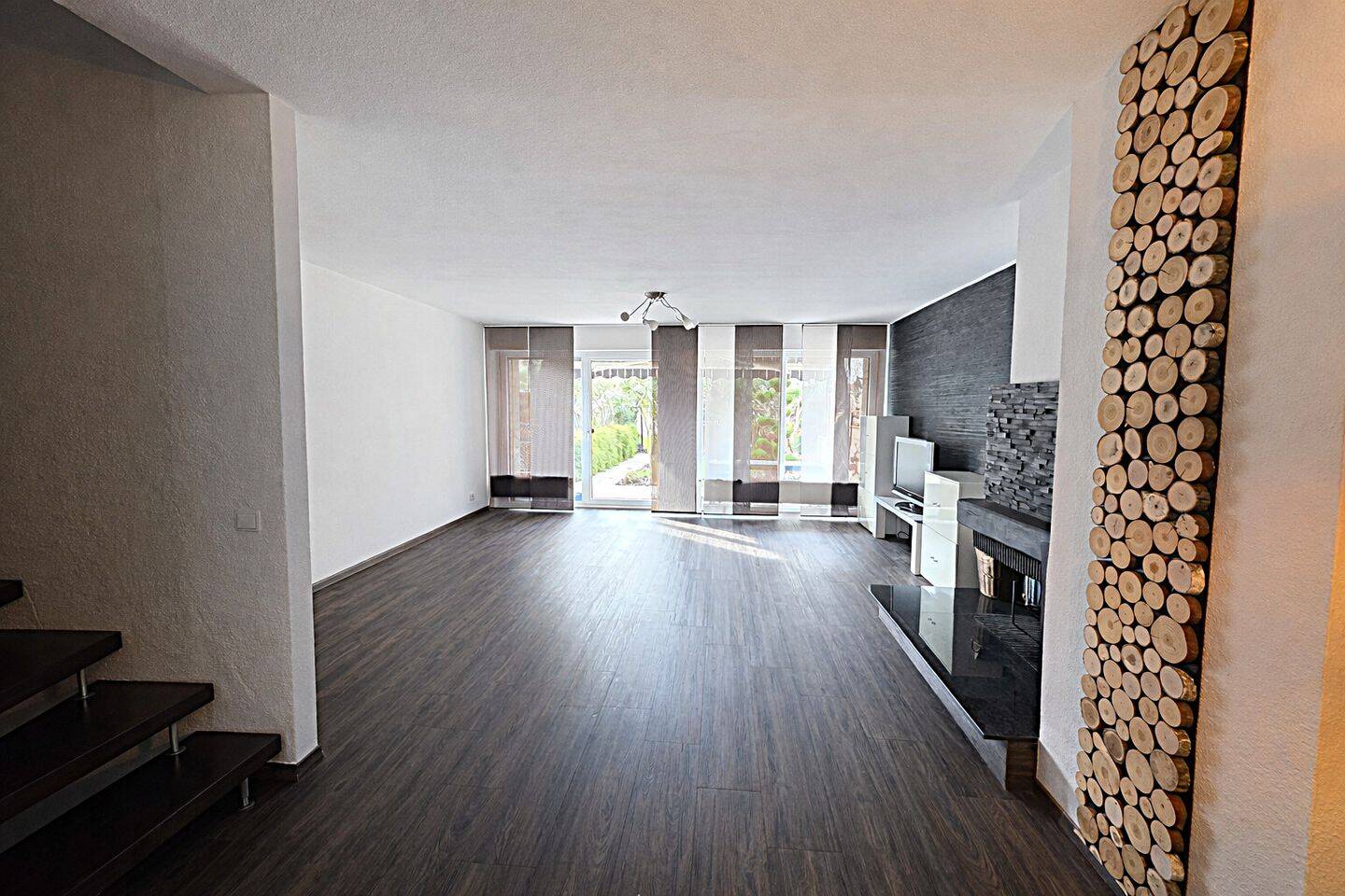 Familienglück auf drei Etagen – Kamin, Whirlpool & Traumgarten inklusive! Jetzt einziehen & genießen, 53117 Bonn (Auerberg Buschdorf Graurheindorf Zentrum Castell)