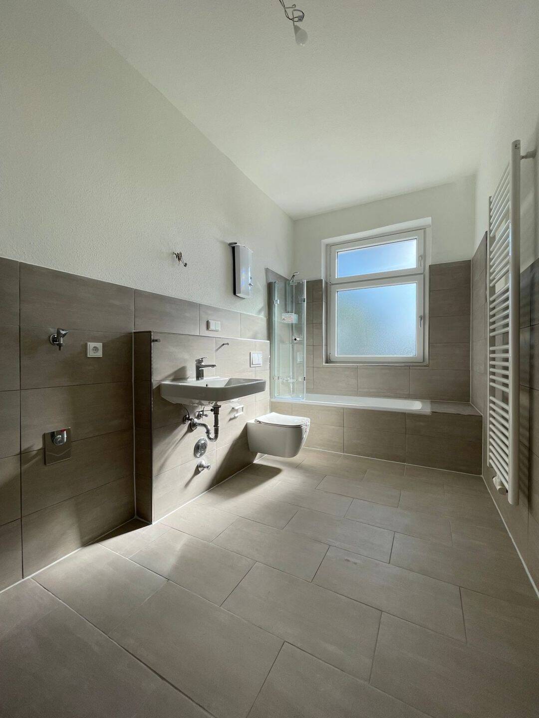 *Erstbezug nach Kernsanierung*Tageslichtbad*Balkon*, 45357 Essen (Bedingrade Borbeck-Mitte Dellwig Frintrop Gerschede)