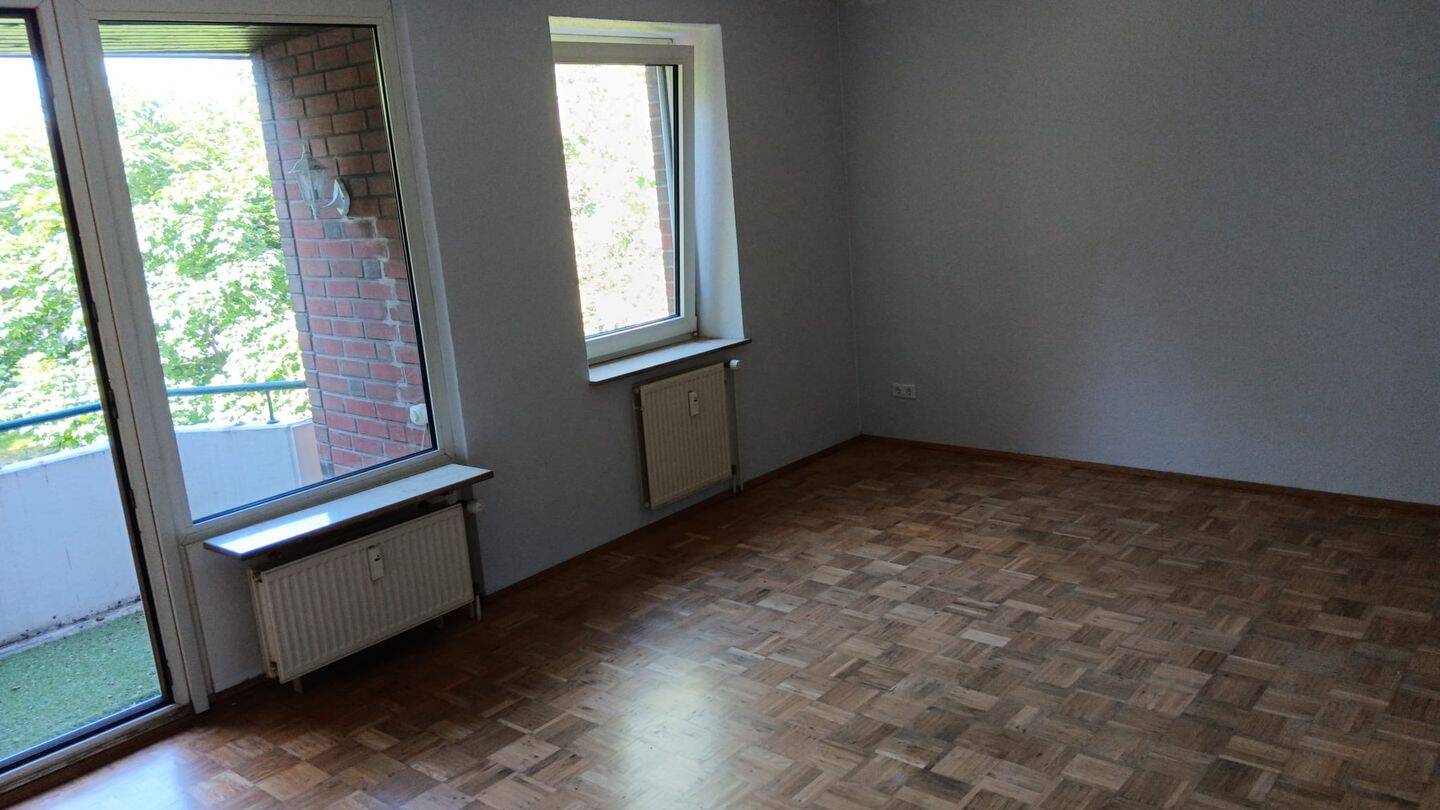 Schöne renovierte 2-Zimmer Wohnung in 47803 Krefeld Inrath, 47803 Krefeld