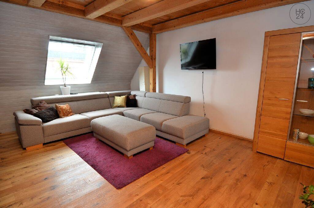 Möbliert auf Zeit – Einliegerwohnung in Augsburg Pfersee, 86157 Augsburg (Kriegshaber Pfersee)
