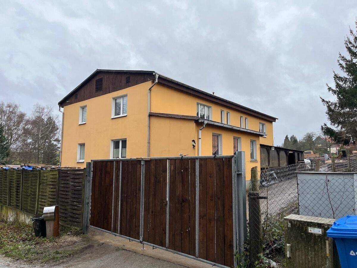 Ein- Zweifamilienhaus mit viel Potential und sonniger Waldrandlage in Hüttenrode, 38889 Blankenburg (Harz)