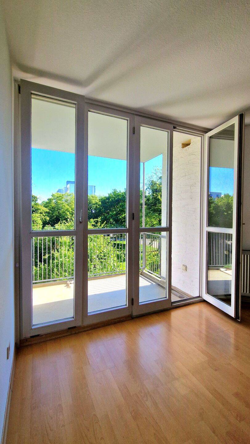 TOP-EXKLUSIVES KURZFRISTIGES ANGEBOT 2-ZIMMER-WOHNUNG IN NEUHADERN, 81375 München (Hadern)