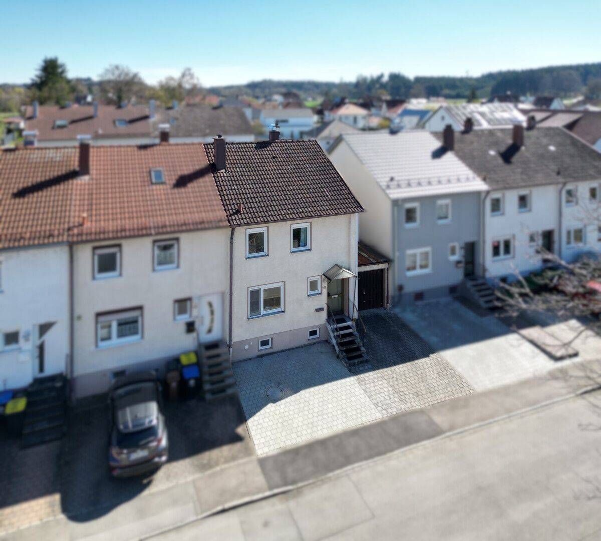 Günstige Gelegenheit – Reihenhaus in zentraler Lage Babenhausens!, 87727 Babenhausen