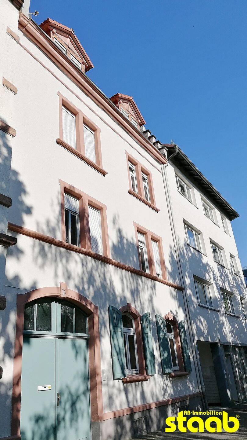 GERÄUMIGE ALTBAU-MAISONETTE MIT 4 ZIMMERN *** ZENTRAL / DAMM-ASCHAFFENBURG, 63741 Aschaffenburg (Damm Innenstadt Leider Nilkheim Strietwald)