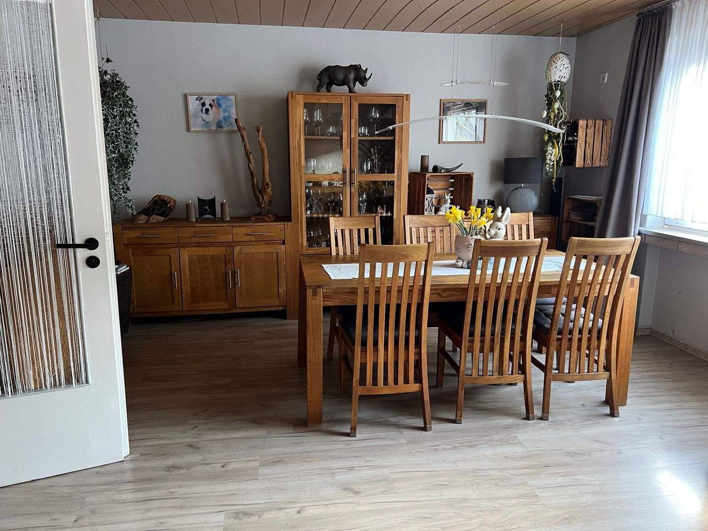 4-Zimmer Whg. mit Dusche u Badewanne – in ruhiger 30er Zone, 45355 Essen (Bergeborbeck Bochold Borbeck-Mitte)