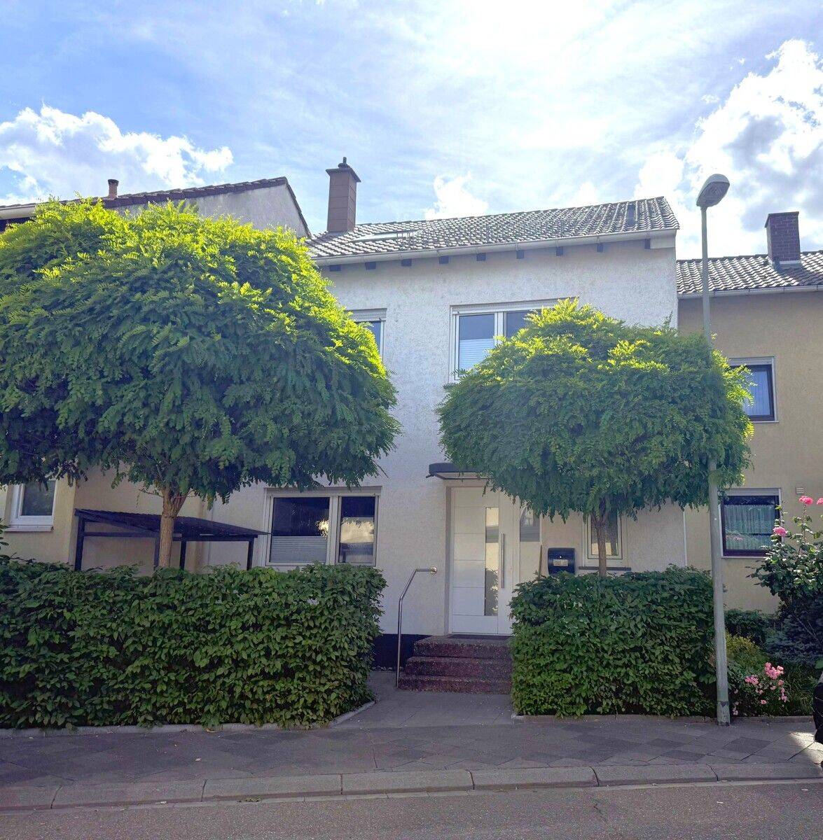 VIEL PLATZ FÜR DIE JUNGE FAMILIE! GÜNSTIGE ERBPACHT DER KIRCHE!, 67069 Ludwigshafen am Rhein (Edigheim Oppau Pfingstweide)