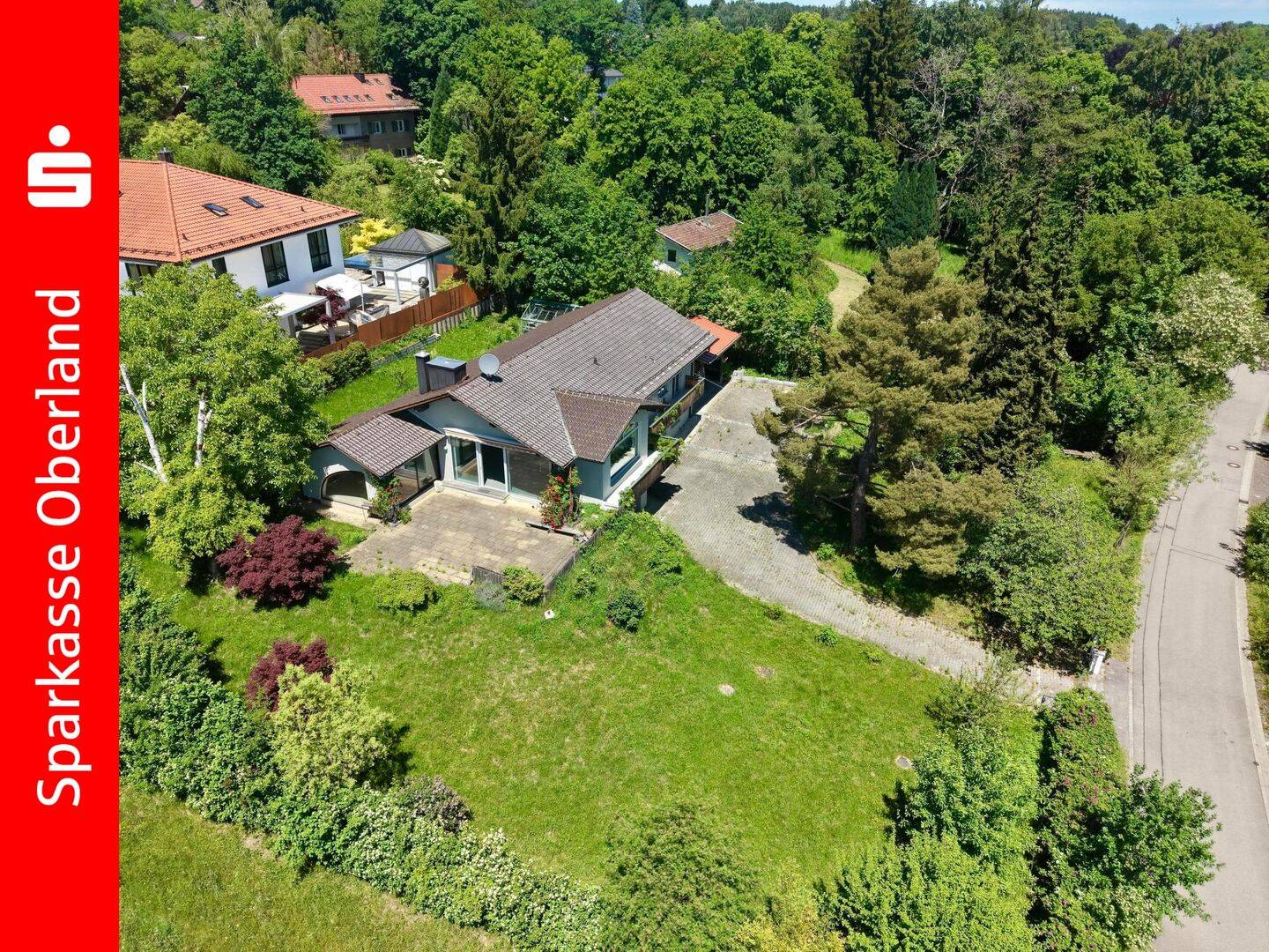 Die Alpen im Blick – Einzigartiges Einfamilienhaus in Icking, 82057 Icking