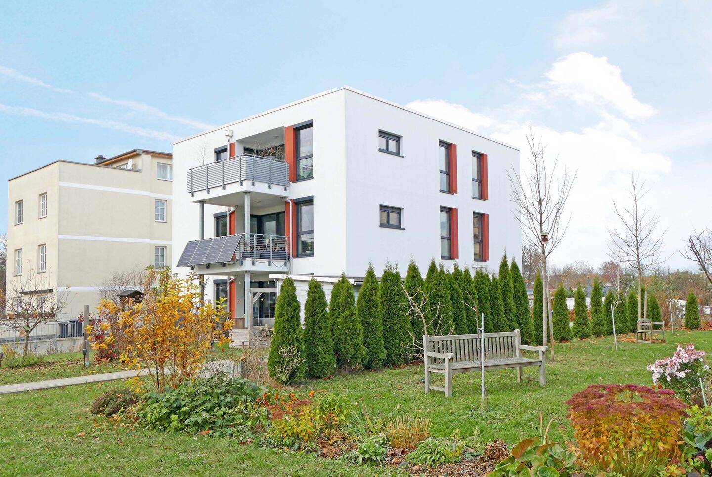 Junge Kaßberg-Wohnung mit Blick in die Gartenanlage –  Südbalkon – Erdwärme – Lift – 2 x Tiefgarage, 9112 Chemnitz (Altendorf Kaßberg Zentrum)