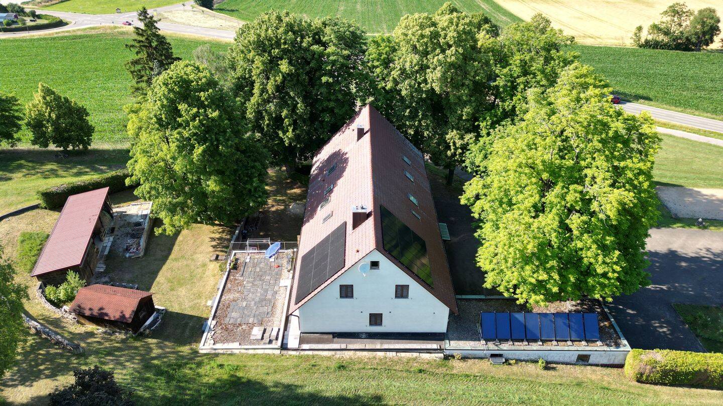 Ehemalige Gaststätte in traumhafter Alleinlage – mit Blick über das Ries, 73469 Riesbürg
