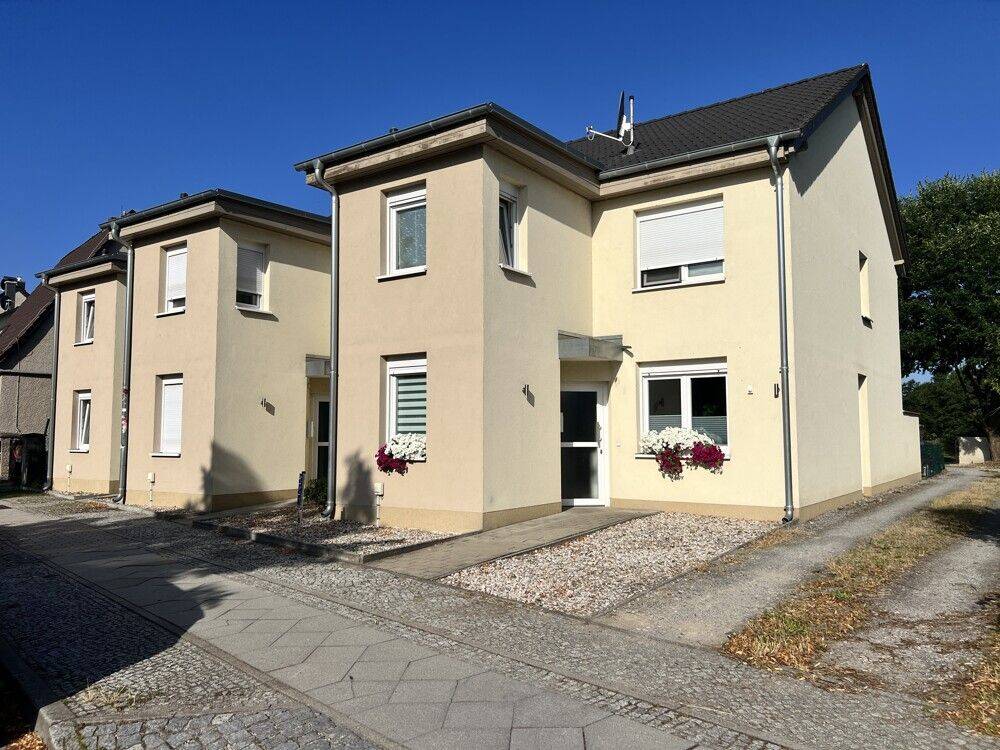 Dreifach investieren – attraktive Reihenhausanlage mit 3 Häusern, Baujahr 2016, 15859 Storkow (Mark)