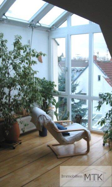 SINGLE WILLKOMMEN!!! Schicke 1,5 -Zi.-Galerie-Wohnung mit Wintergarten und TG in Ffm-Zeilsheim !, 65931 Frankfurt am Main (Sindlingen Zeilsheim)