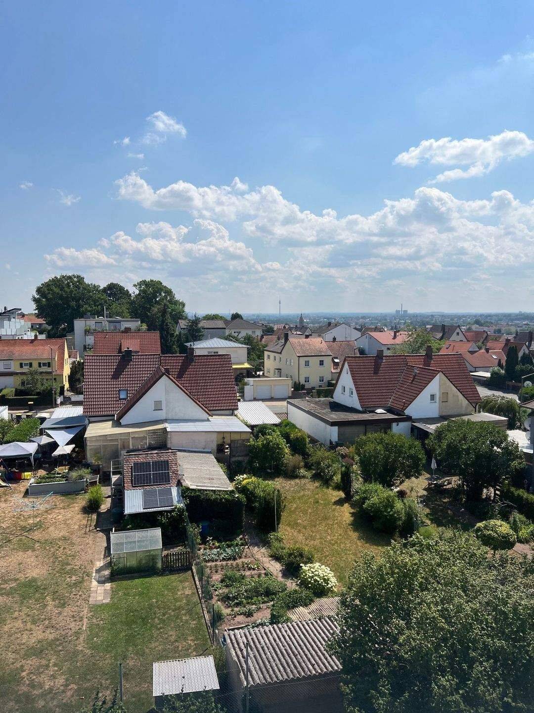 Kompaktes modernisiertes 2-Zimmer-Apartment in Zirndorf, Erstbezug nach Renovierung, 3. OG, 90513 Zirndorf