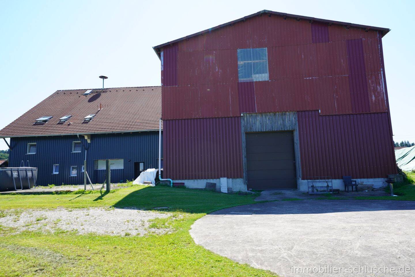 Ideal für Pferd und Reiter Bauernhaus mit viel Wohnraum, Nutzflächen, Grünland, hohen Mieteinnahmen, 87452 Altusried