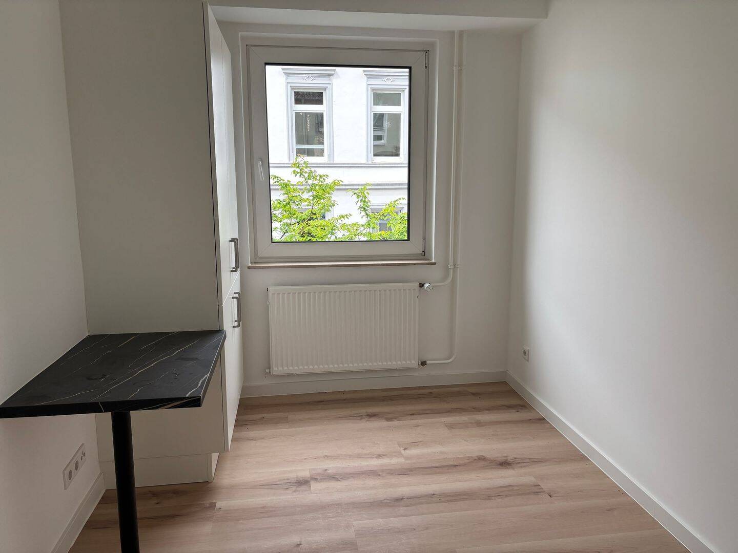 Teilmöbliertes Mikroapartment | Gemeinschaftsküche | Strom & Internet inklusive, 49078 Osnabrück (Hellern Weststadt)