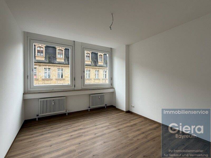 Renoviertes WG-Zimmer in der Fußgängerzone, 95444 Bayreuth (Altstadt City Gartenstadt Kreuzstein Neue Heimat)