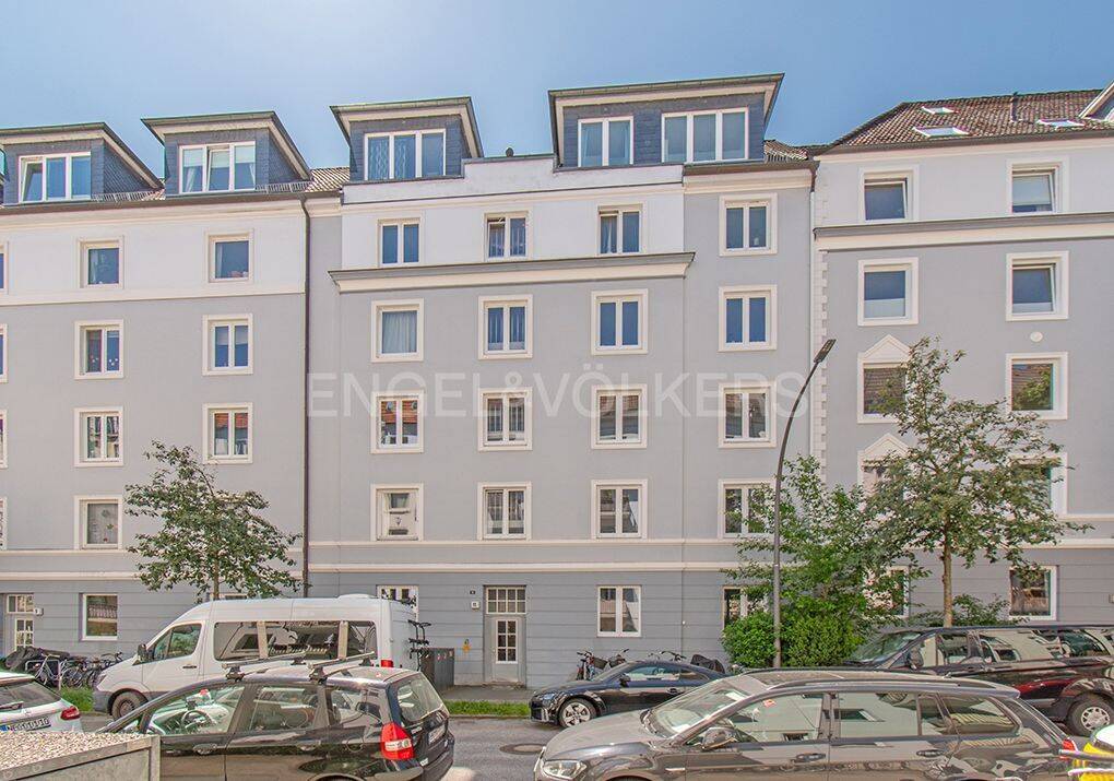 Altbau-Juwel: Modernisiert mit Südbalkon!, 20251 Hamburg (Hamburg-Nord Alsterdorf Eppendorf Hoheluft-Ost)