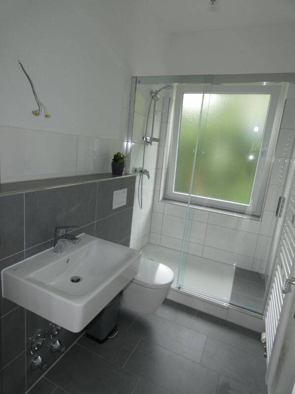 *** Ihr neues Zuhause! Modernisierte 2-Zimmerwohnung mit Balkon! ***, 45355 Essen (Bergeborbeck Bochold Borbeck-Mitte)