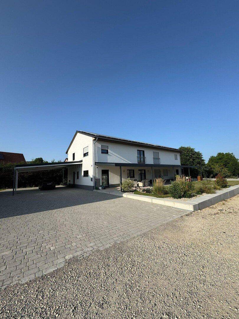Tolle DHH in einer weitläufigen Lage, 86676 Ehekirchen