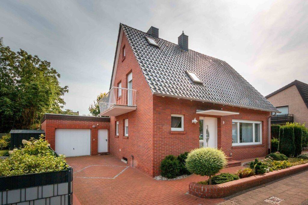 Charmante Doppelhaushälfte in Nordhorn mit Wintergarten, 48531 Nordhorn