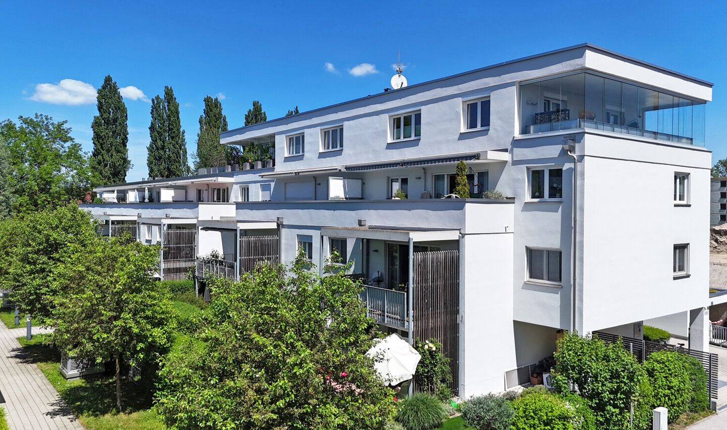 Natur vor der Tür, Altstadt zu Fuß – attraktive Wohnung mit Balkon & Tiefgarage, 84028 Landshut (Altstadt Peter und Paul)