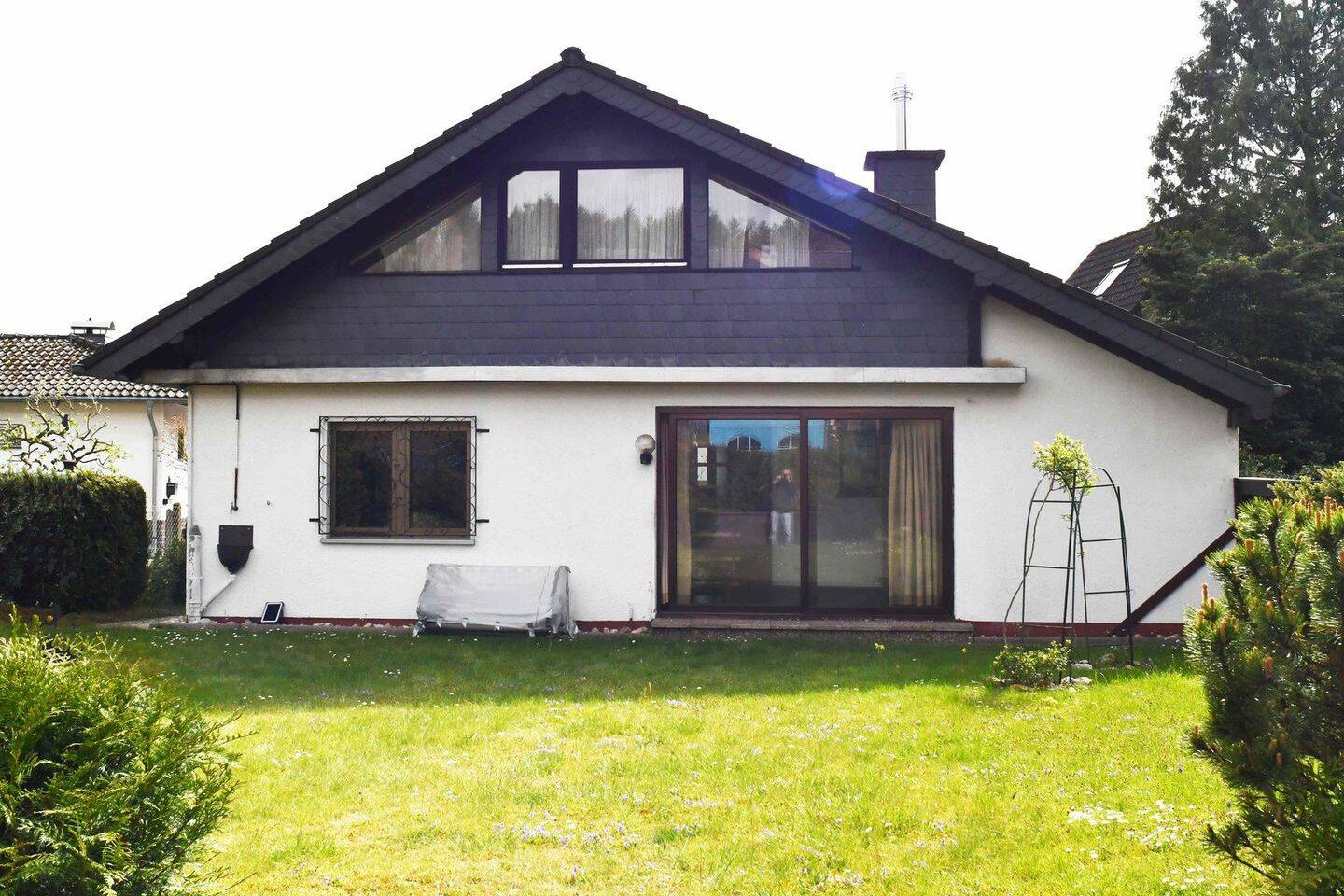 Einfamilienhaus mit Erweiterungspotenzial, 53797 Lohmar