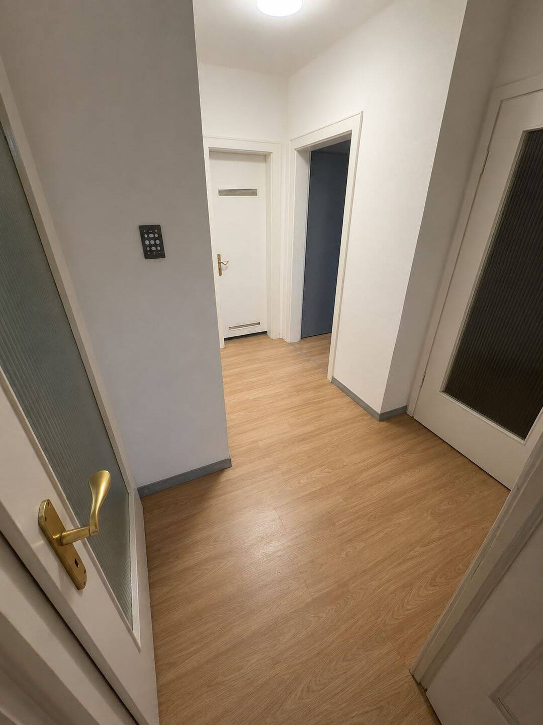 EG Wohnung mit Terrasse und Gartenteil, sowie Stellplatz, 66578 Schiffweiler