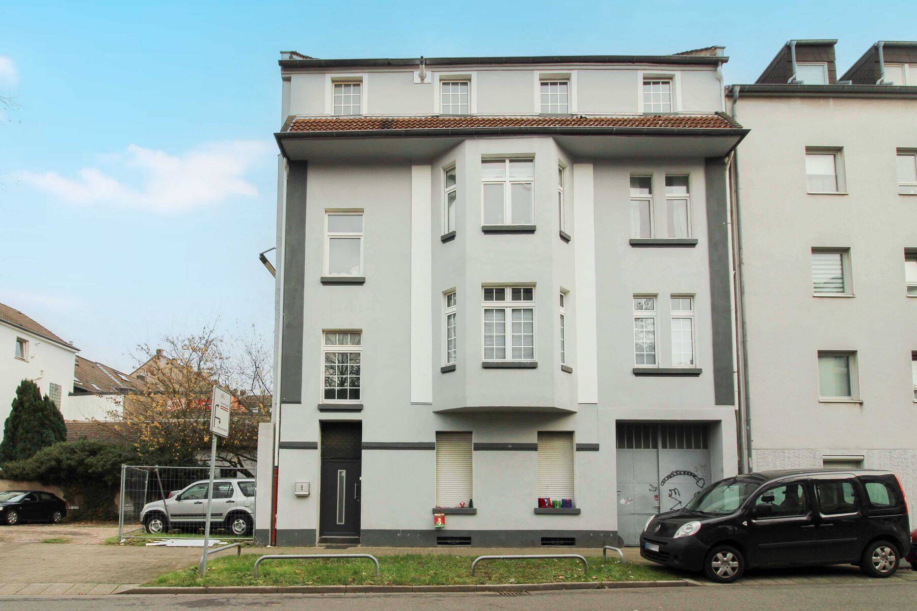 Familienfreundliche 6-Zimmer-Wohnung in bester Innenstadtlage, 47805 Krefeld (Dießem/Lehmheide Fischeln)