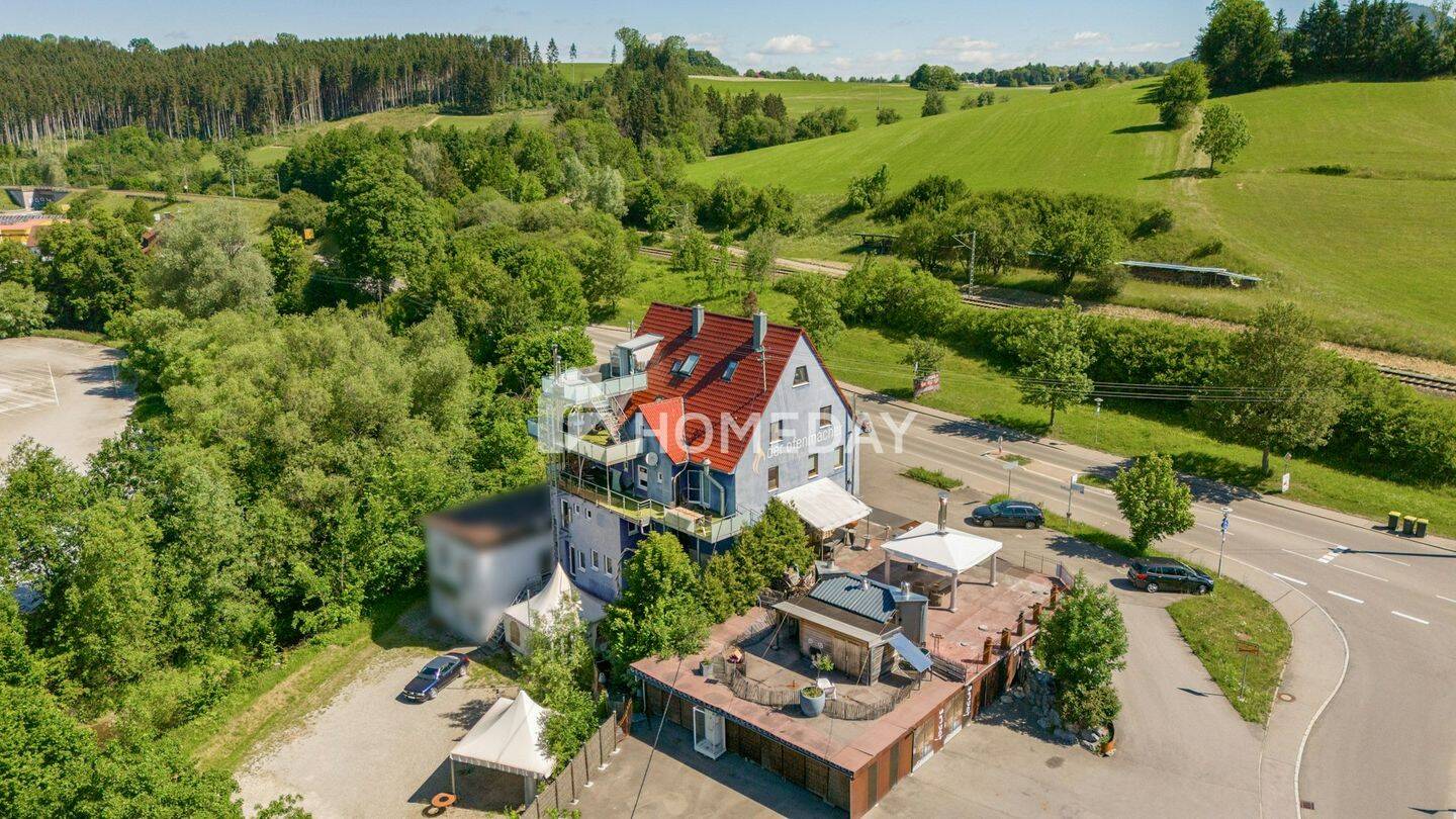 300 Jahre Geschichte: Gepflegtes Wohn- & Geschäftshaus mit Eventlocation als ideale Anlageimmobilie, 78554 Aldingen