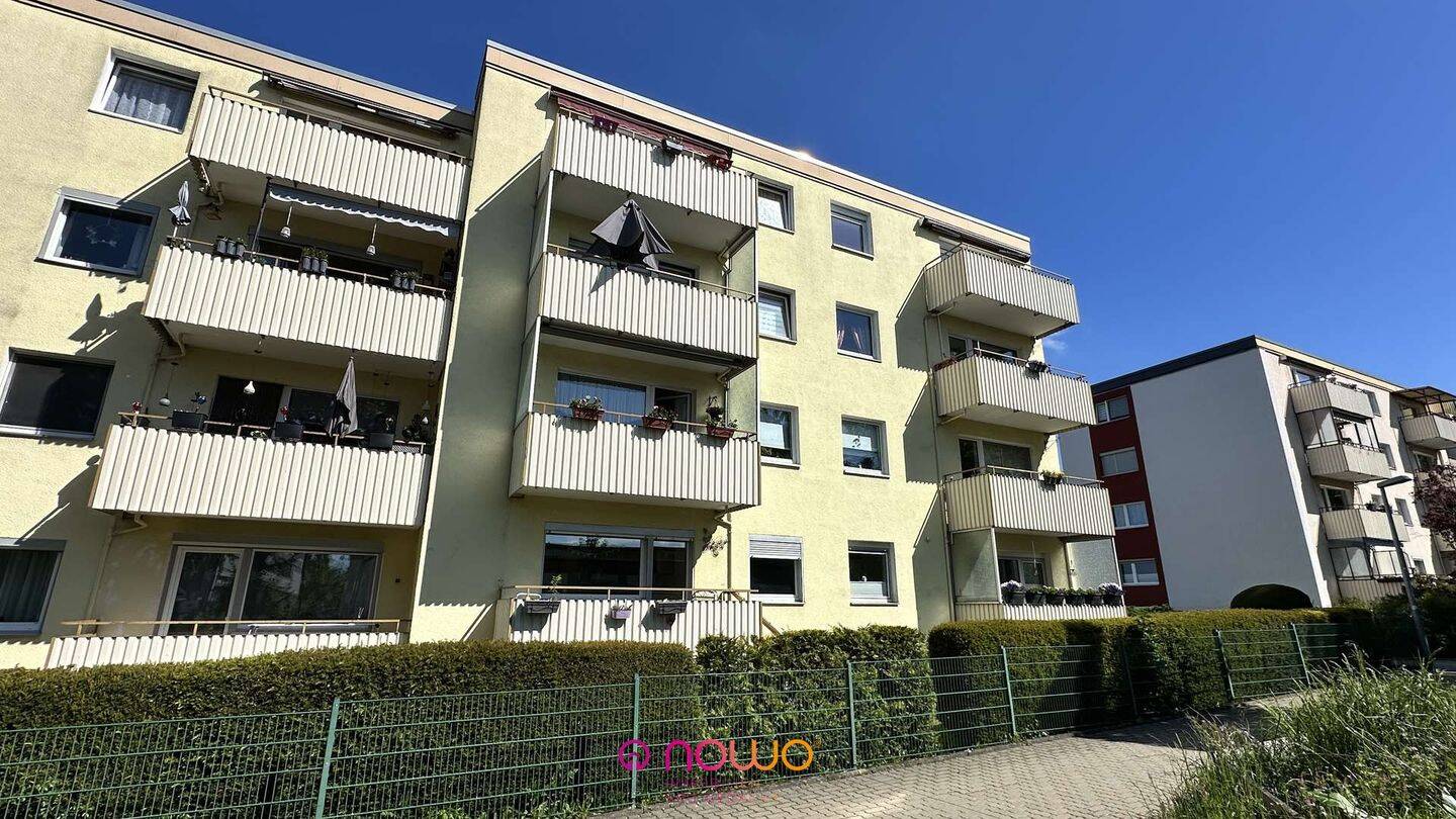 Sonnige 3 Zimmer-ETW mit Balkon, Einbauküche und Parkplatz, 38300 Wolfenbüttel
