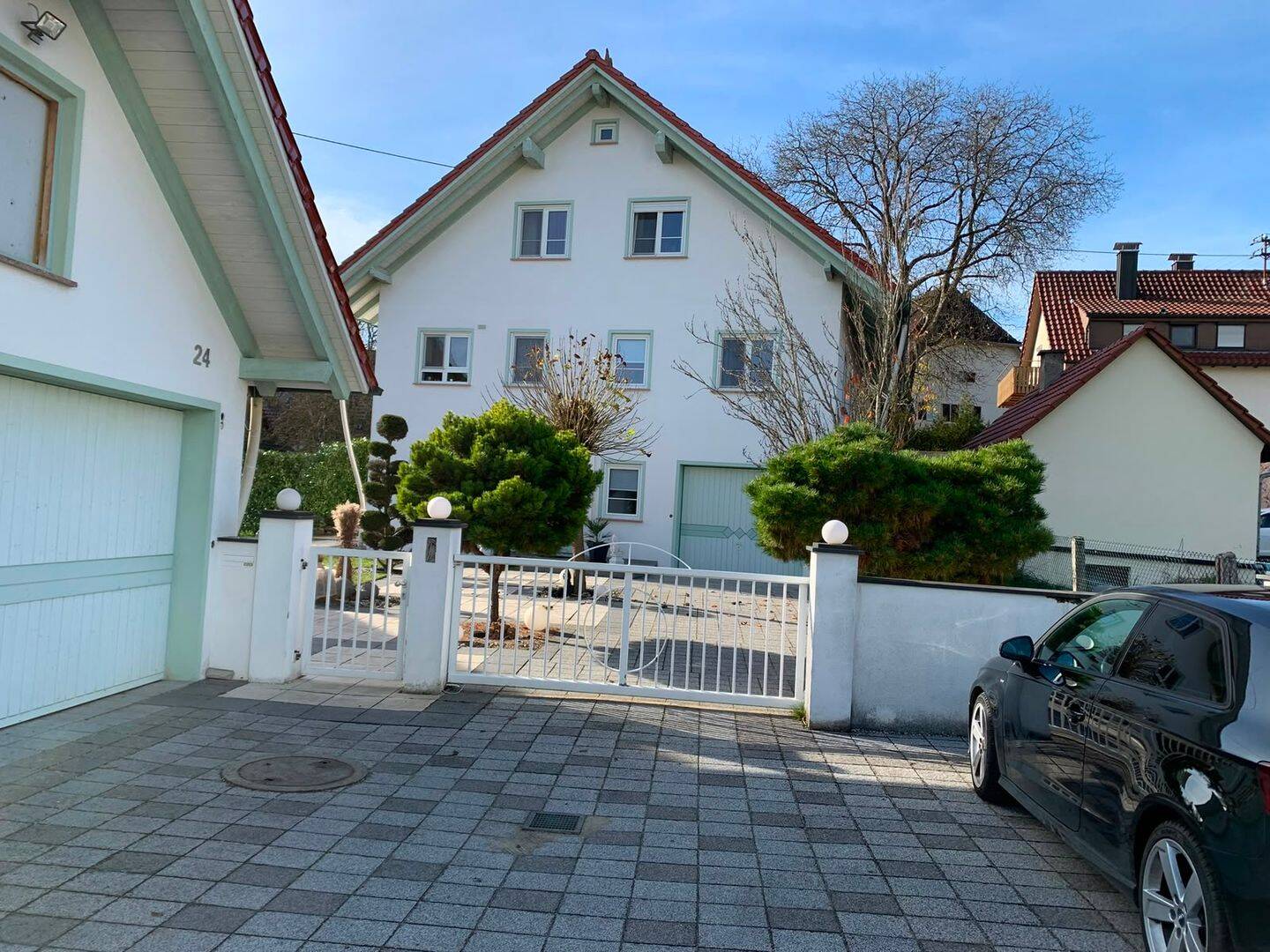 Wunderschönes Einfamilienhaus mit 3 Garagen, 88427 Bad Schussenried