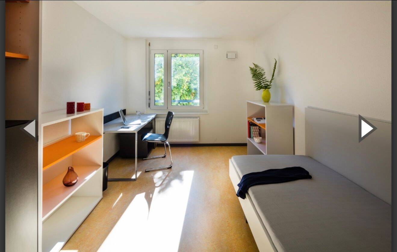 WG Zimmer zur Untermiete verfügbar 01.07.-31.08. nur für Studenten, 70191 Stuttgart (Bad Cannstatt Nord)