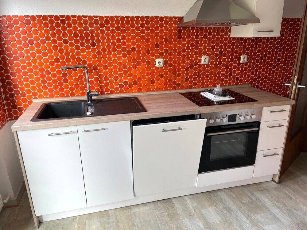 Konz, helle 3-Zimmer-Hochparterrewohnung mit Terrasse und Garage, 54329 Konz