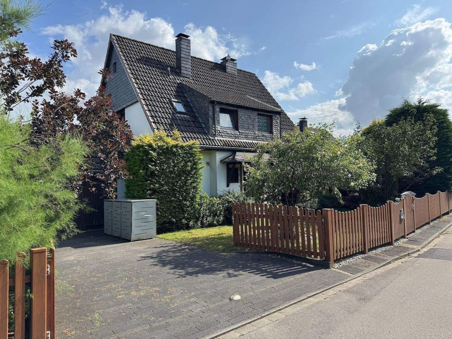 Reduziert! Freistehendes Einfamilienhaus in Top-Lage von Mönchengladbach – Ihr neues Zuhause wartet!, 41189 Mönchengladbach