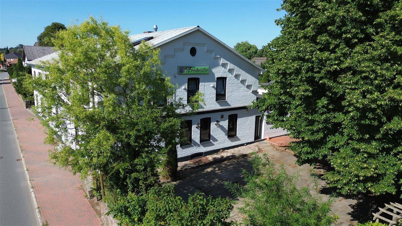 630m² mit 7 Wohnungen + Gewerbe, Vermietet oder zur Eigennutzung, 22143 Hamburg (Wandsbek Rahlstedt)