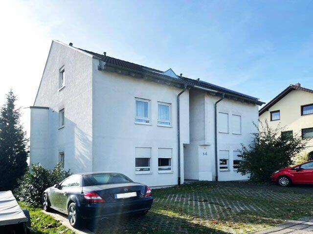 Zwei Zimmer-Wohnung mit Kfz-Stellplatz, 78647 Trossingen