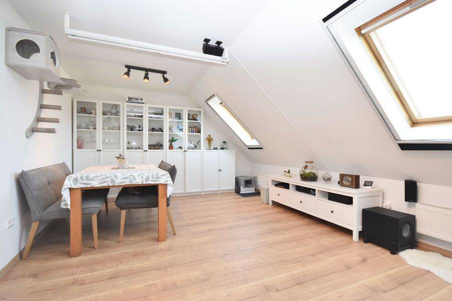 Wohnen mit Stil: Moderne Maisonettewohnung in Braunschweig-Rüningen!, 38122 Braunschweig