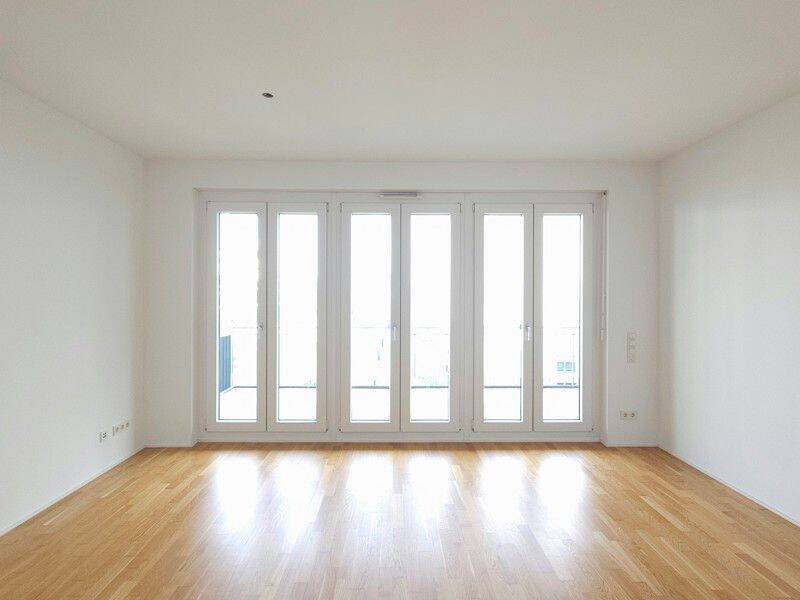 Komfort trifft Stil – sonnenverwöhnte 2,5-Zi.-Wohnung mit Einbauküche, 65197 Wiesbaden (Biebrich Dotzheim Wiesbaden)