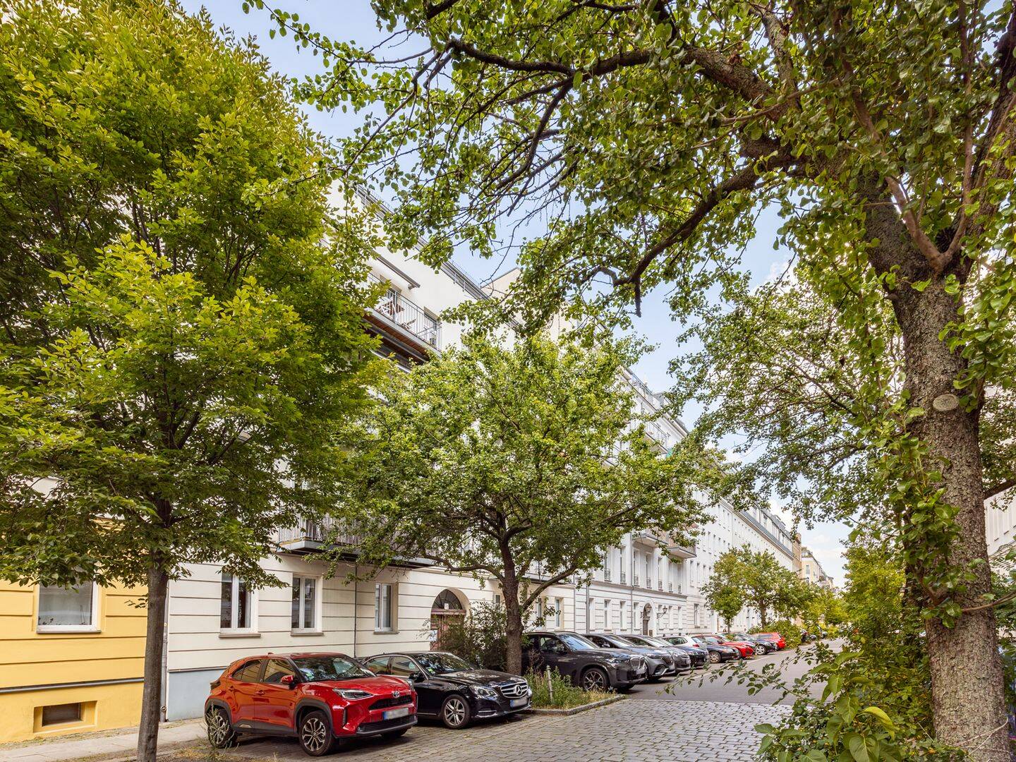 Midcity Life – Sanierte Wohnung mit Terrasse und Privatgarten zwischen Naturkundemuseum & Torstraße, 10115 Berlin (Mitte Wedding)